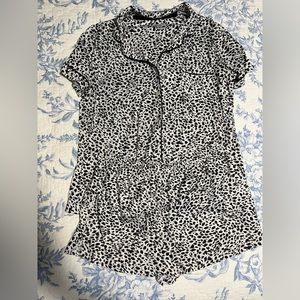 Matching size M pajamas! Worn only once- like new condition